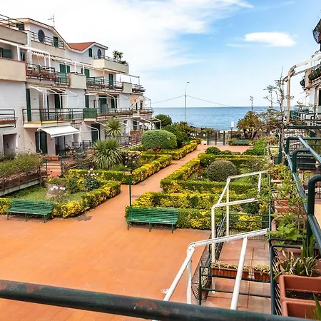 Stella Marina On The With Swimming Pool - Catania Taormina Etna アパート *